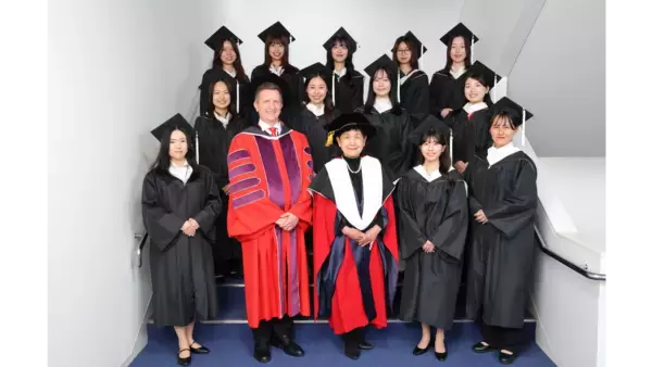 「SWU-TUJ ダブル・ディグリー・プログラム」５期生12名がテンプル大学卒業式に参加