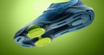 ラケットスポーツのパフォーマンスを高め、パワーポジションに導く　マルチトレーニングシューズ「COUNTER-COURT TRAINER」　2026年3月下旬より発売