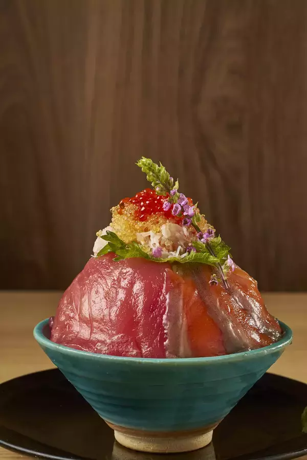 「熱海発「柑橘で育てたサクラマス」熱海だいだいサクラマスが味わえる海鮮丼がゴールデンウィーク限定で解禁！！」の画像