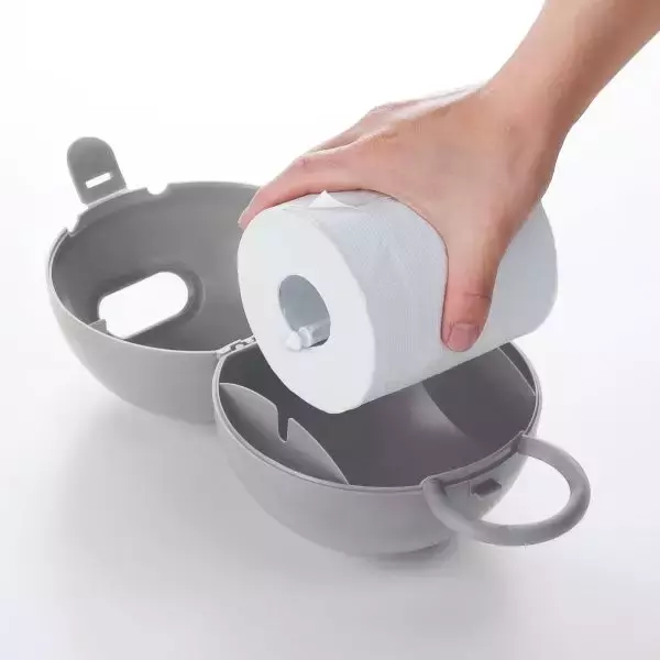 「ペットケアやアウトドアで人気の「ポイッとボール」が、上質なマット質感にリニューアル。ティッシュペーパーとロールペーパーを選べる。インテリアに馴染む新3色が登場。」の画像