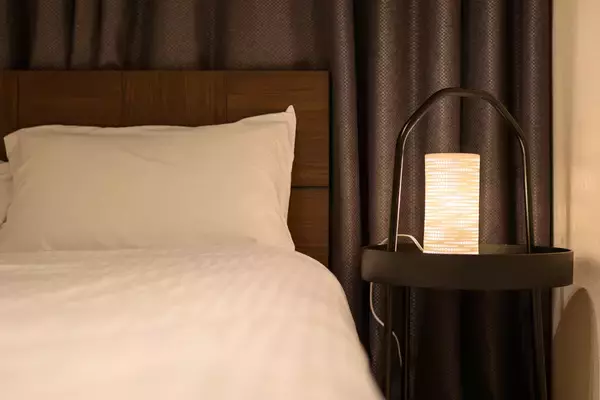 「札幌・円山の宿泊施設「モンドミオ札幌近代美術館」をマスターリース運営｜クウカン株式会社、データ活用のレベニューマネジメントで収益最大化へ」の画像