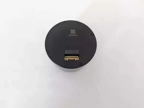 「小峰無線電機 第3回SPEXAに受信チップ一体型ヘリカルアンテナを参考出展」の画像