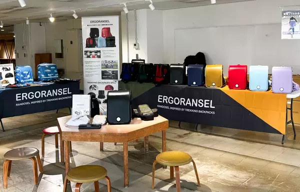 「【エルゴランドセル】2027年ご入学向け「レンタルランドセル」開始　全国12都市で「ランドセル展示会」を開催」の画像