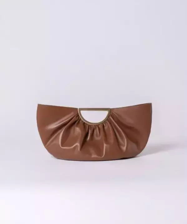 本日12月1日スタート！UTAKE 年末BIG SALE国産本革バッグが全品45％OFF！