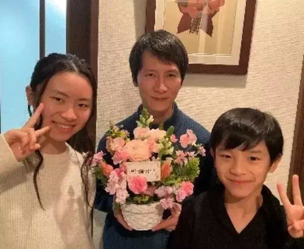 「「未来にタネまく」マクニカ、従業員満足度97%の福利厚生 「マクニカThanks Flower」として花キューピットのフラワーギフトを導入」の画像