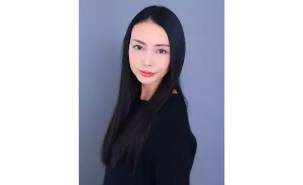 女優・川崎亜美　名俳優と共演！　舞台「CMTIME」＠新宿シアタートップス　出演