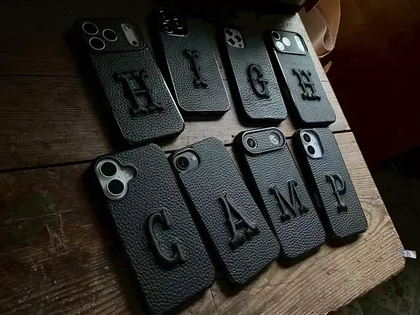 「あなただけの一文字。本革×3D刺繍ケース for iPhone「浮刻」」の画像