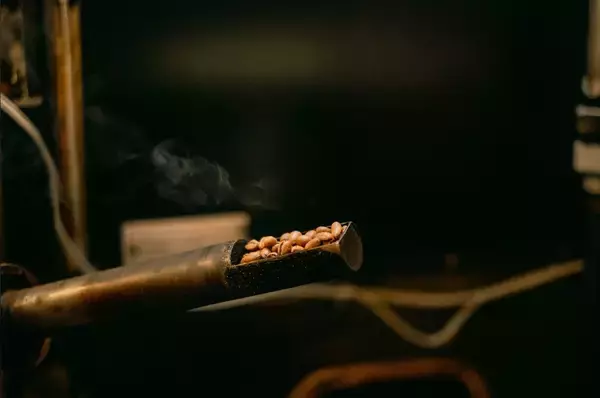 「ホノルルコーヒージャパンが「コーヒー豆OEM事業」を開始　世界中の豆から“オンリーワンコーヒー”を企業向けに提案」の画像