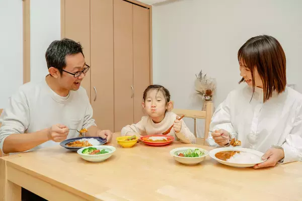 【Makuakeで目標達成率1700%超】食育食器 第2弾『SUKUSUKU+』2026年2月1日より楽天市場「ひまわり堂」にて一般販売開始