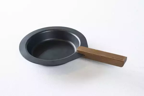 「発売後30分で1000個が即完売！“機能するお皿”DISH GRILL、FIELDSTYLE 2025でも完売次回販売は12月末頃を予定」の画像