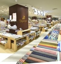 手作りホビーの専門店「ユザワヤ」の新店舗が「イオンモール京都五条」(京都府)に5月15日(金)オープン