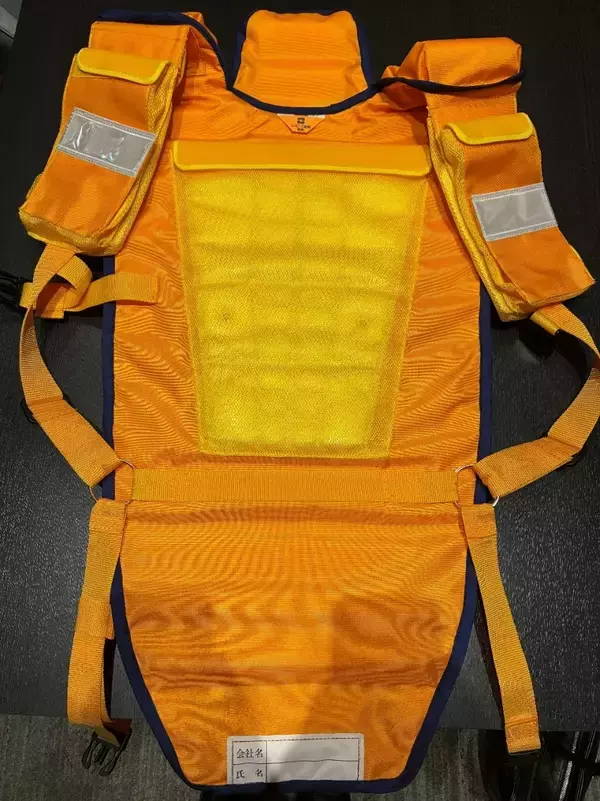 山岳トンネル坑内の熱中症対策「冷却プロテクター」を開発