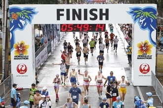 「JALホノルルマラソン2025」制限時間なし、誰もが参加できる夢の舞台　過去最高の42,962人がエントリー、うち日本人は11,984人