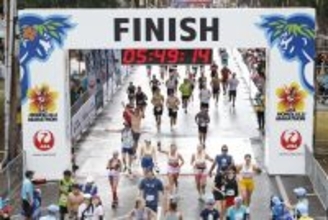 「JALホノルルマラソン2025」制限時間なし、誰もが参加できる夢の舞台　過去最高の42,962人がエントリー、うち日本人は11,984人