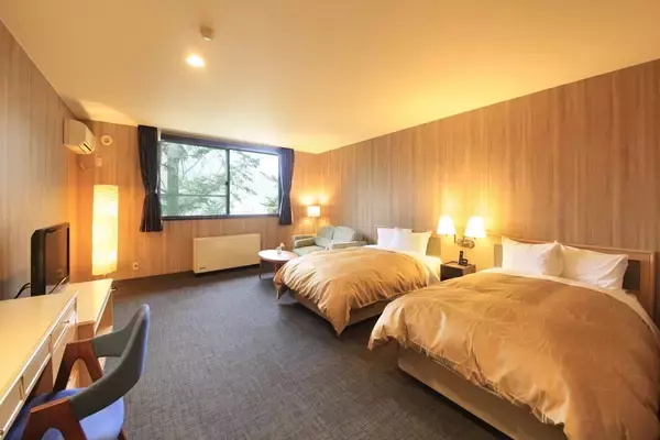 「バレンタイン＆ホワイトデー2日間限定　ゆとりろ軽井沢ホテルにホワイトチョコファウンテンが登場！」の画像