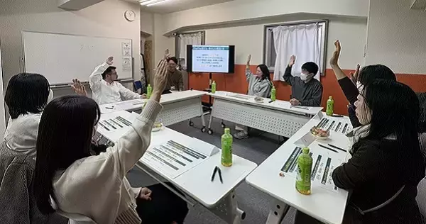 「保険でオンラインショッピングがより安心に！お客さま14名に聞いた「返品送料保険」の利用実態と魅力を公開」の画像