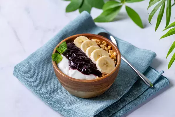 「手軽にアサイー習慣！「果実実感ジャム」シリーズより『果実実感＋PLUS SUPER FRUITS』誕生、明治屋ストアー先行発売」の画像