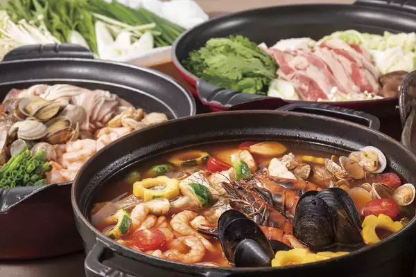 「【舞浜ビューホテル by HULIC】国産牛・豚のしゃぶしゃぶも楽しめる『冬のあったか鍋ディナービュッフェ』を3月1日（日）まで開催中」の画像