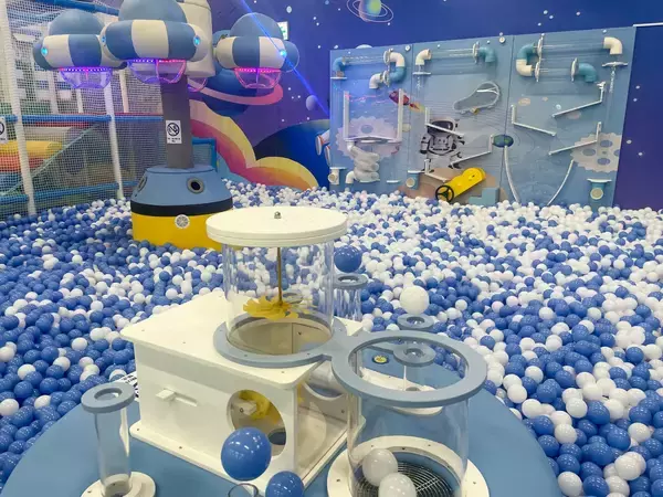 「親子で夢中になる室内遊園地『キッズランドUS 静岡浜松店』浜松プラザフレスポ2階に4/17(金)グランドオープン！」の画像