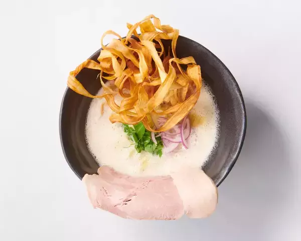 「食べログ百名店「鶏soba座銀」を展開する銀の葡萄が製麺事業を5/1(金)より始動　製麺歴24年・月間100万食の販売実績を持つ知見 和典氏監修」の画像