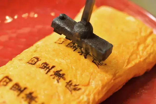 「【新発売】宮城県産“春牡蠣”を贅沢に味わう「牡蠣ひつまぶし」が登場！三陸の海が育んだ濃厚な旨味を、松島の絶景とともに。｜2026年4月14日(火)より提供開始」の画像