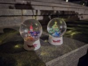 きらめくモンスターと冬の魔法でアート体験 ニジゲンノモリ「ドラゴンクエスト アイランド　スノードーム制作体験2025」 2025年11月29日（土）より冬限定で開催