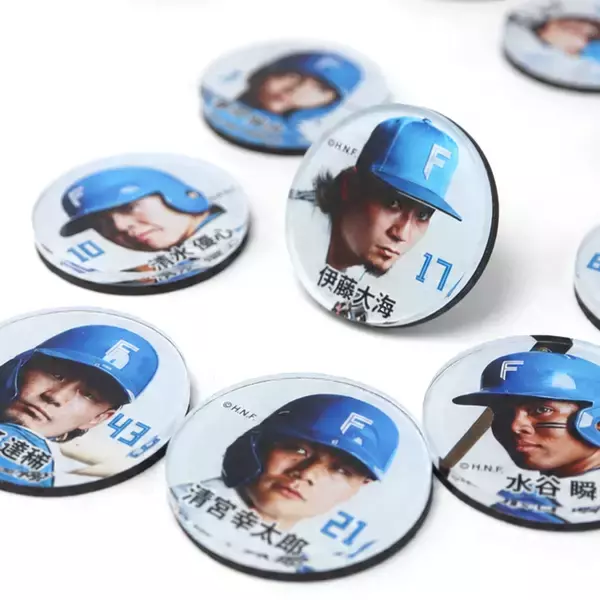 「北海道日本ハムファイターズ ライセンスグッズ3商品を自社ECで8月26日(水)より販売」の画像