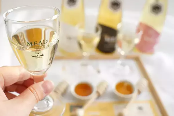 「ゆるく・楽しく・今年の感謝をミードで乾杯！　 京都蜂蜜酒醸造所「年忘れミードパーティ」12/19・20に開催」の画像