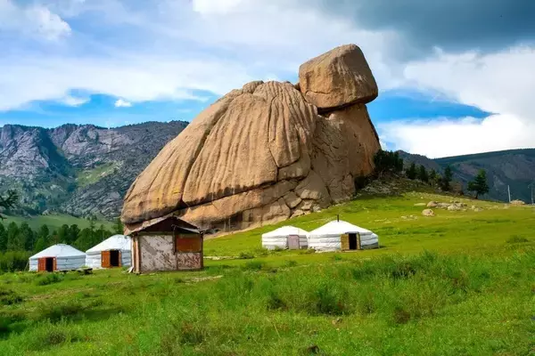 「いま海外旅行はどこへ行く？中東情勢不安の中でOoohが選ぶおすすめ5カ国【第1弾】」の画像