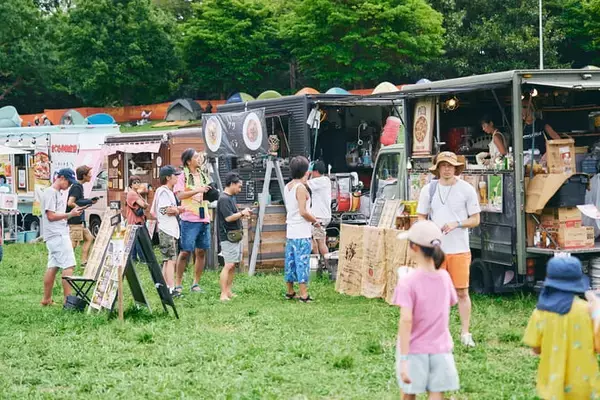 「音楽・アート・フード・人がゆるやかに混ざり合う「Beachside Art Festival Nuts Party 2026」9月27日開催！」の画像