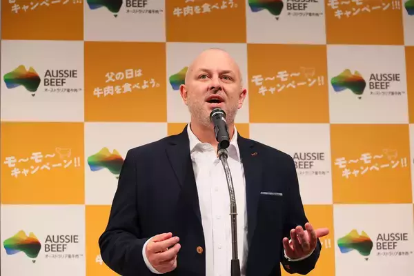 「「父の日は牛肉を食べよう。モ～モ～キャンペーン！！！」メディア向けPR発表会を開催　辻希美さんが家庭で思わず、「モ～！」と思ってしまう杉浦太陽さんの行動を、やわらかジューシーな牛肉でハッピーに解決！」の画像