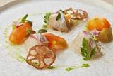 「【実食レポート】淡路島「Auberge フレンチの森 Grand Baobab」で味わう、秋限定『秋の旬彩と実りの饗宴コース』目の前で絞る“温前菜”モンブラン仕立てと薪火が織りなす美食体験」の画像3