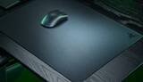 「超薄い！厚さ1.9mmのガラス製マウスパッド 傷や汚れにも強いRazerの「Atlas Pro」」の画像1