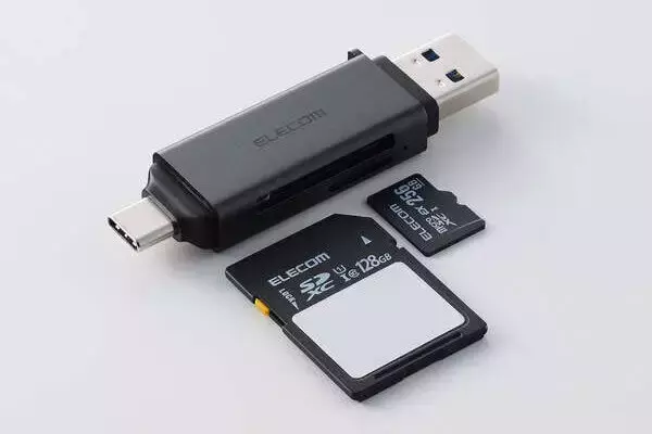 カード同士のデータ移行も可能 PC・スマホで使える エレコムの2WAYカードリーダー