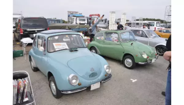 大阪・舞洲で関西最大級「昭和レトロカー万博2022」　懐かしい名車約400台が集結