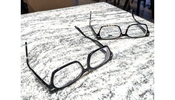 カメラを真似てメガネもレンズ交換【道越一郎のカットエッジ】