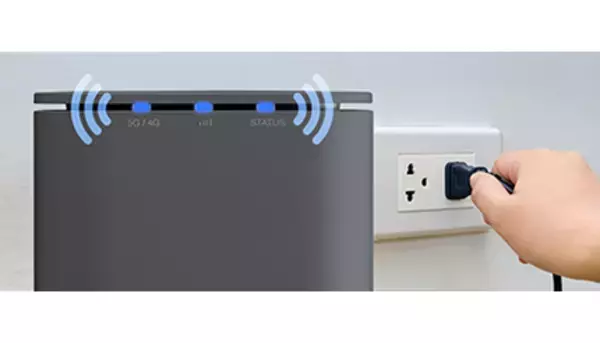 光回線と5Gホームルーター、スペック上の違いは？