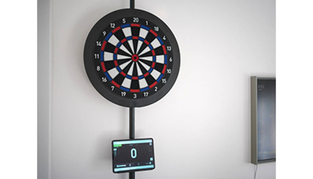 家庭用ダーツボードはもはやお店クオリティ！ 「DARTSLIVE Home」の 