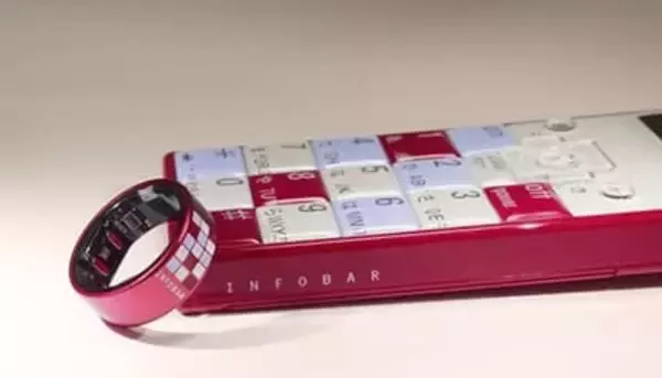 懐かしいauの「INFOBAR」がスマートリングに クラファンで話題のコラボモデルが一般販売へ