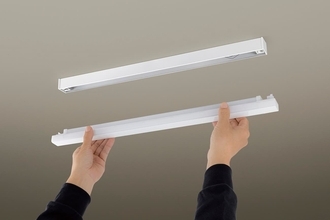パナソニックのパルックLEDラインランプは直管形LEDランプを自分で交換できます！