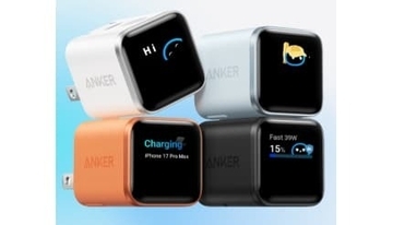 iPhoneの充電状態を詳細に“見える化” Ankerのディスプレー付きUSB急速充電器