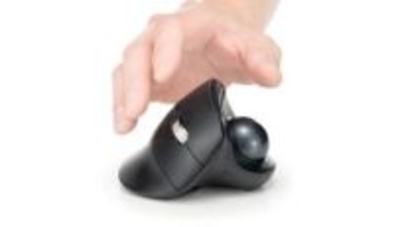 高速スクロールと54度チルトで手首がラク！ 新トラックボール「400-MAWBTB230」