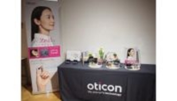 目立たないのに高機能、耳あな型で“All-in-Ear”を実現した「Oticon Zeal」