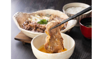 大戸屋、今年も「国産黒毛和牛のすき鍋定食」を10万食限定で販売