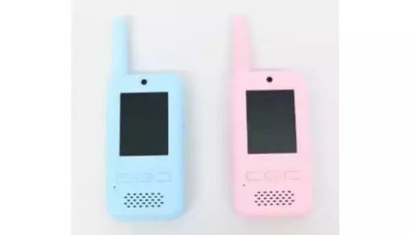 顔を見ながらおしゃべりできる、子どもも大人も楽しめる新感覚の「ビデオ通話トランシーバー」