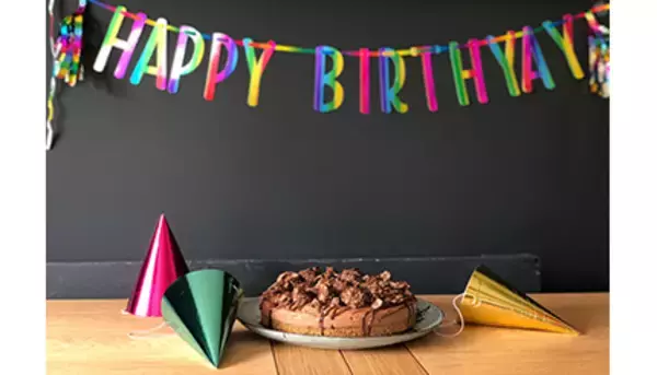 「劇場版 呪術廻戦 0」のメインキャラ「夏油さん」に祝福コメント殺到のわけ