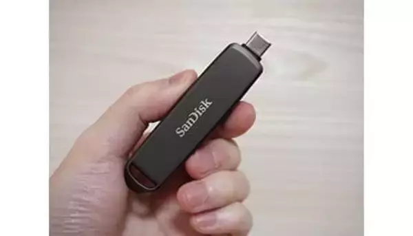 データの悩みをすべて解決！サンディスクの「スティック型ポータブルSSD」を試して分かった「速い」だけじゃない魅力