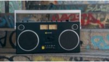 レトロな見た目に最新技術を詰め込んだ！ネオレトロなBluetoothスピーカー「GB-001」