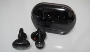 先入観は禁物！「JBL Soundgear Clips」を使って分かった「カフ型オープンイヤー」の現在地