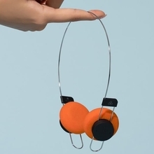 重さ40gの“超”軽量ワイヤレスヘッドホン「PORTA」 finalから登場